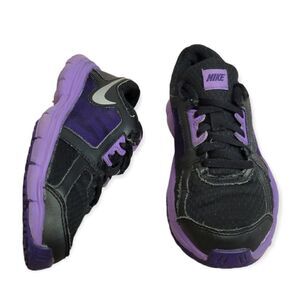 Nike sneakers 1 